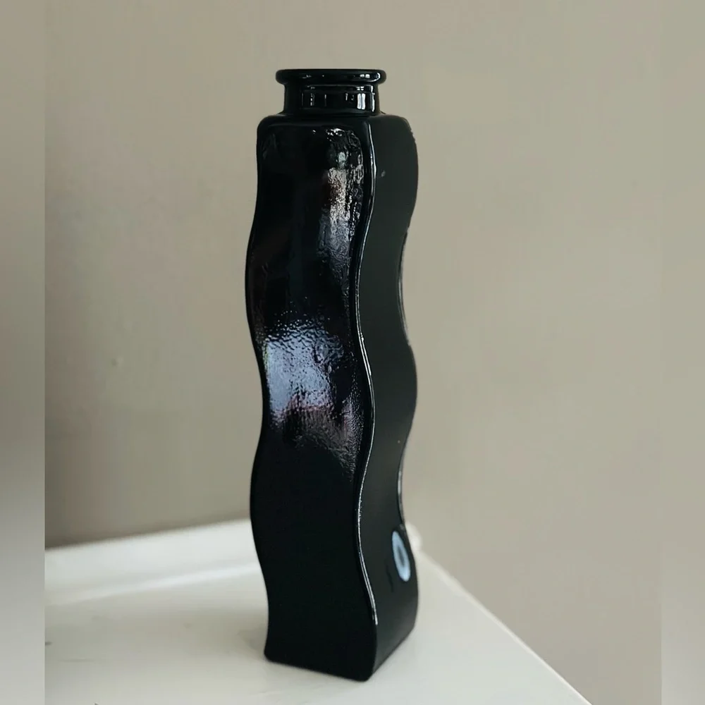 IKEA Skämt black glass squiggle vase